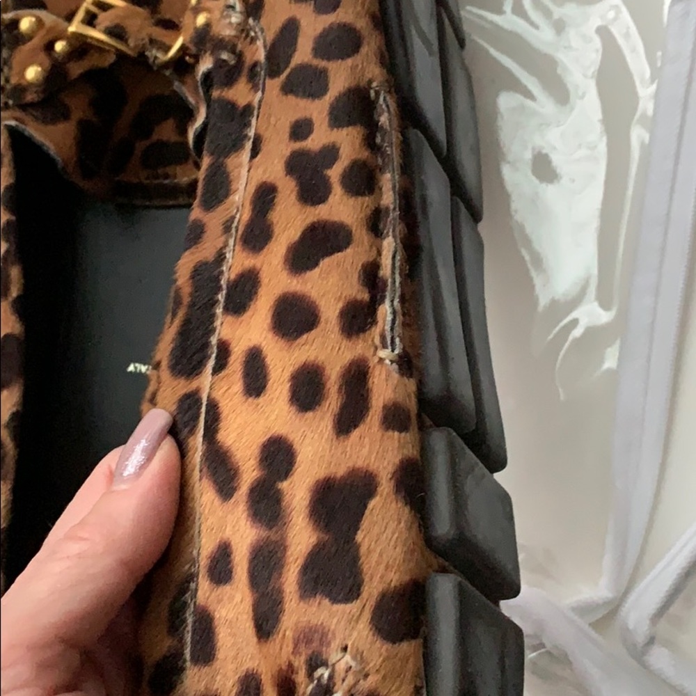 🧡🖤 Prada Moccasin Pony Hair Flats 🧡🖤 - Picture 9 of 13